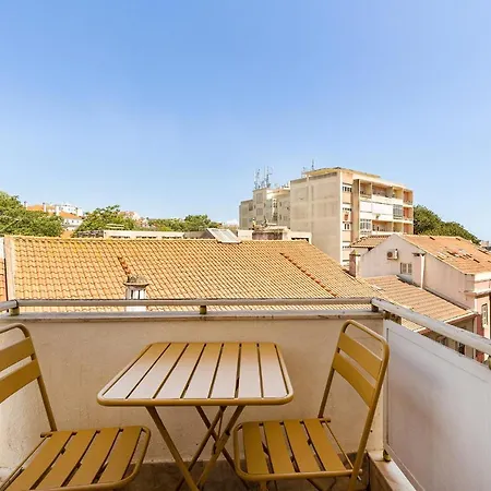 Dome Alvares Cabral Πανσιόν Lisboa