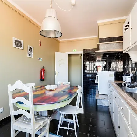 Guest house Dome Alvares Cabral Lisbon