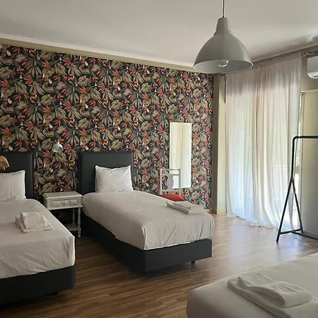 Dome Alvares Cabral Guest house Lisbon