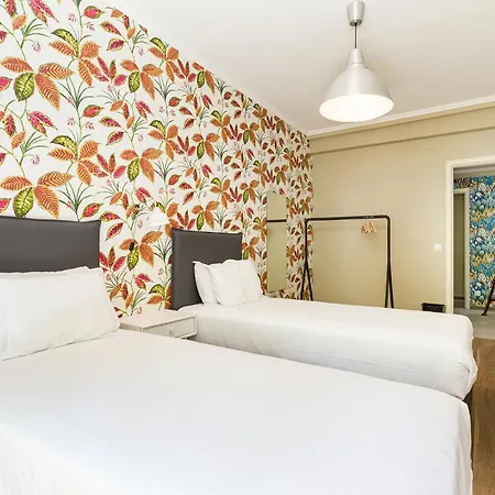 Guest house Dome Alvares Cabral Lisbon