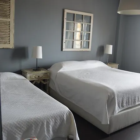 Dome Alvares Cabral 3* ליסבון