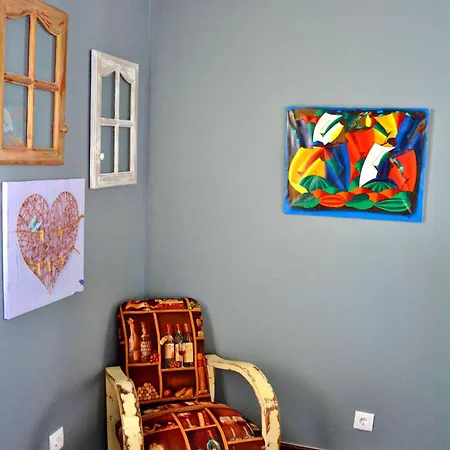 Dome Alvares Cabral Pensión 3*