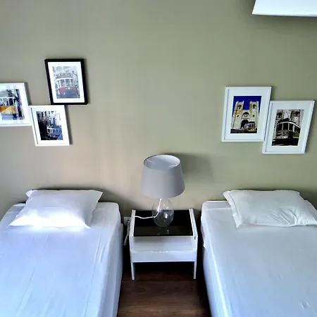 Pensión Dome Alvares Cabral Lisboa