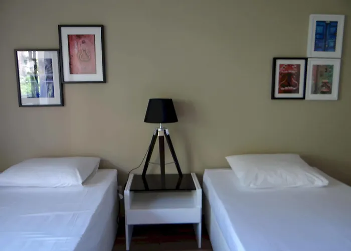 Dome Alvares Cabral 3*